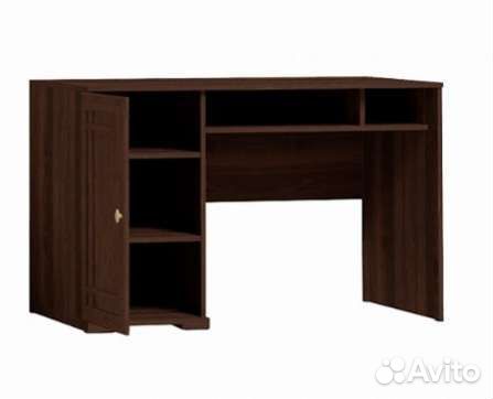 Письменный стол