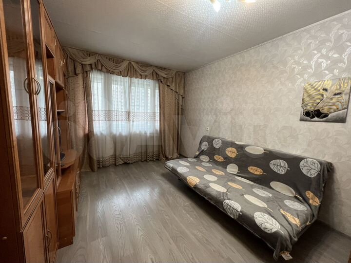 1-к. квартира, 40 м², 8/11 эт.