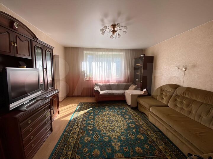 3-к. квартира, 85 м², 1/7 эт.