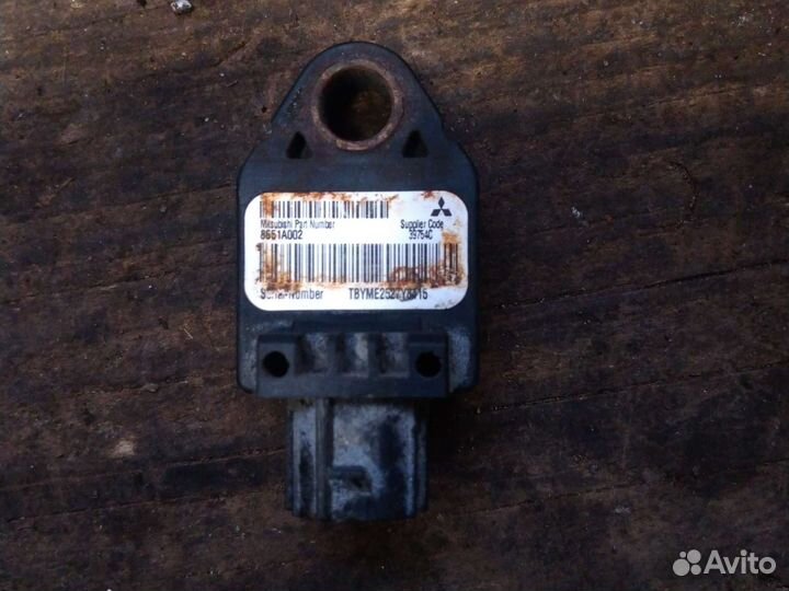 Датчик удара Митсубиси