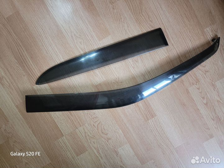 Ветровики Toyota raise