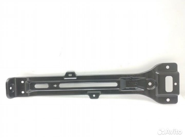 Кронштейн передней панели Hyundai Sonata YF 2.4