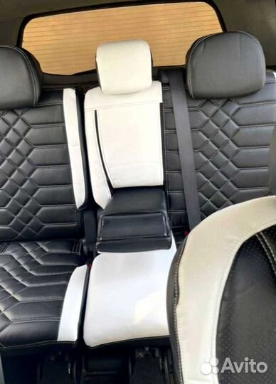 Автомобильные чехлы Митсубиси аутлендер хл