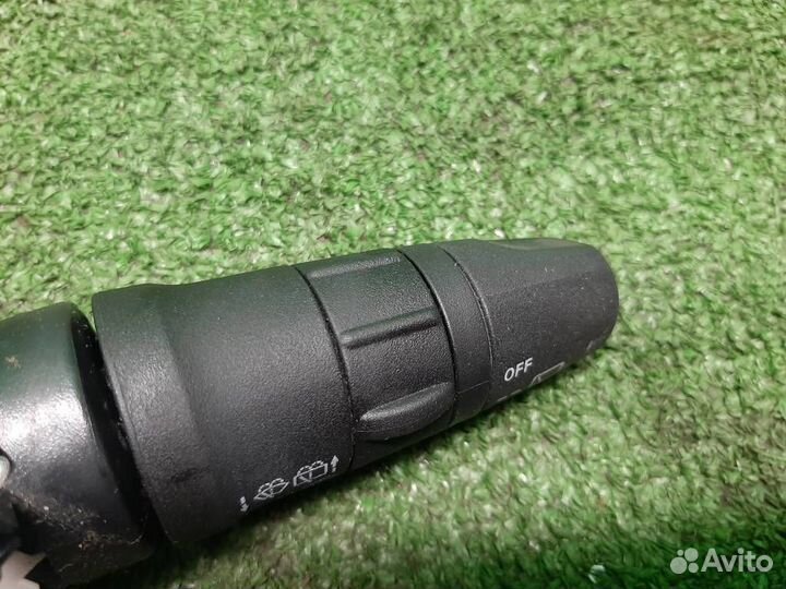 Подрулевой переключатель стеклоочистителя Nissan