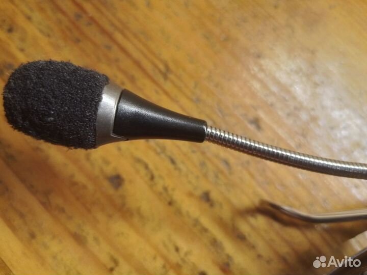 Проводные наушники Genius