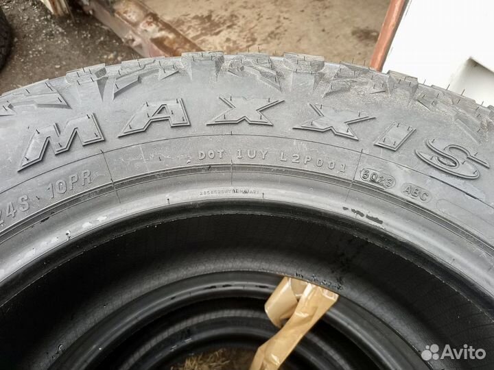 Maxxis AT-811 Razr AT 285/65 R20 127S