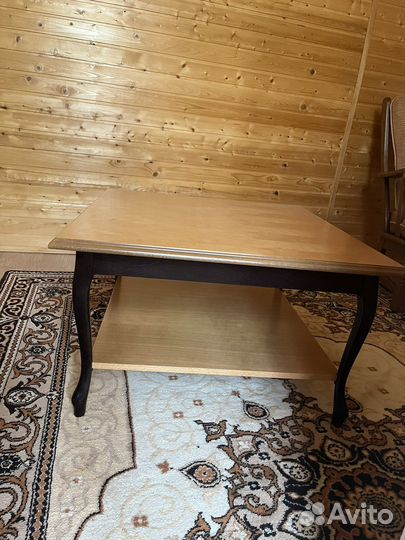 Журнальный стол