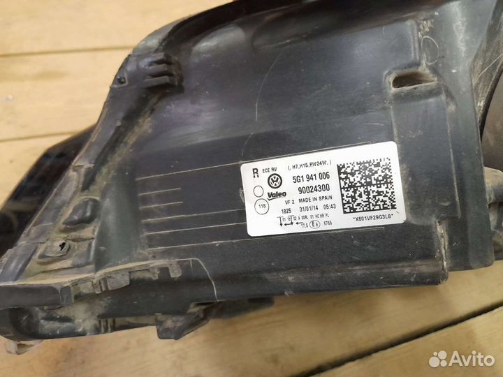 Правая фара гольф 7