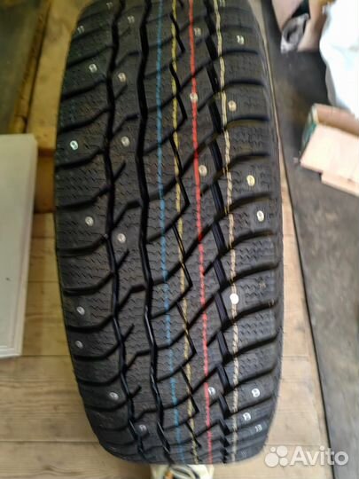 Viatti Bosco Nordico V-523 215/60 R17