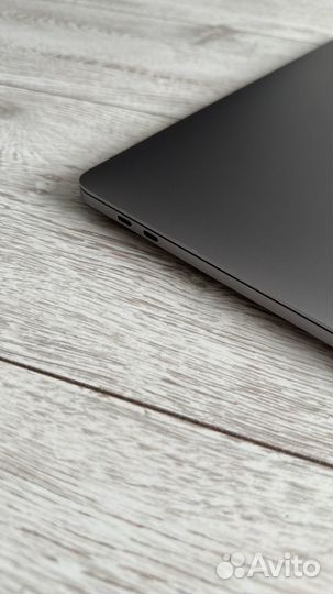 Macbook pro 15 2017 i7 16gb 3,1GHz