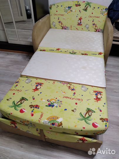 Детский диван бу