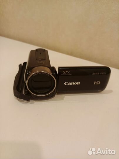 Видеокамера canon legria