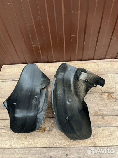 Подкрылок задний Opel Vectra 1.6