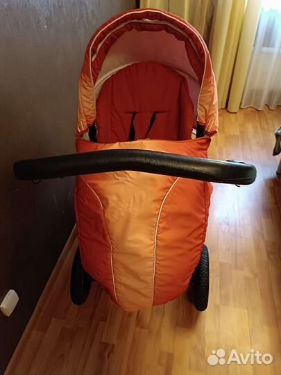 Коляска 2 в 1 Tutis Pia