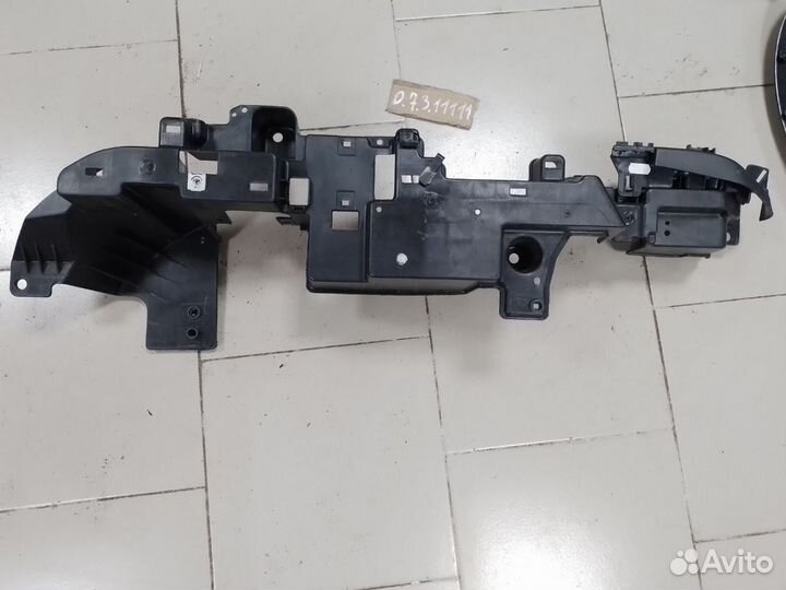 Кронштейн обшивки багажника f-pace