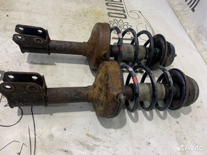 Стойка передняя Renault Kangoo K7JA700 2007