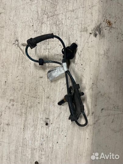 Датчик ABS передний левый Honda Freed GP3 LEA 2014