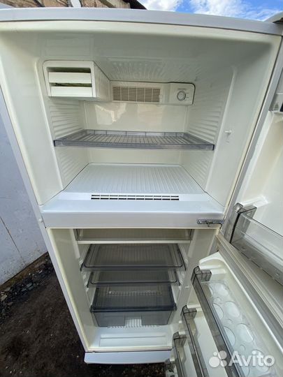 Холодильник Samsung no frost