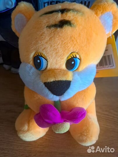 Игрушка мягкая Тигр музыкальный