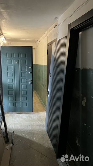 Дверь входная металлическая