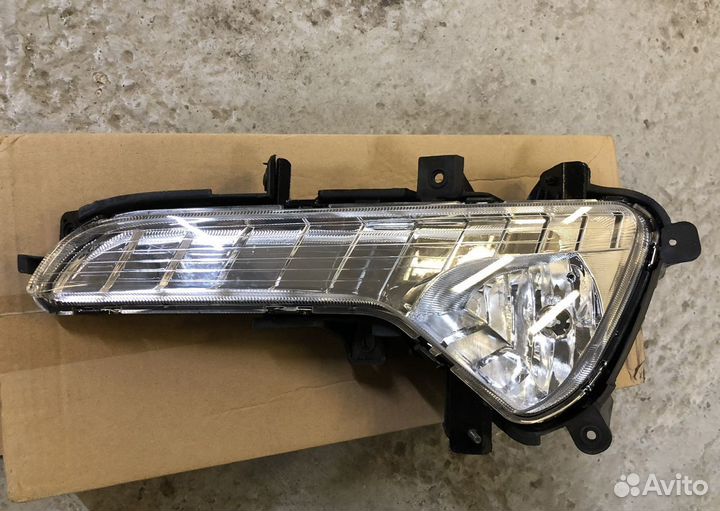 Фара противотуманная левая Kia Sportage SL