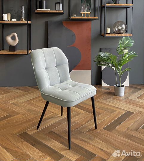 Стул дизайнерский Светло- серый