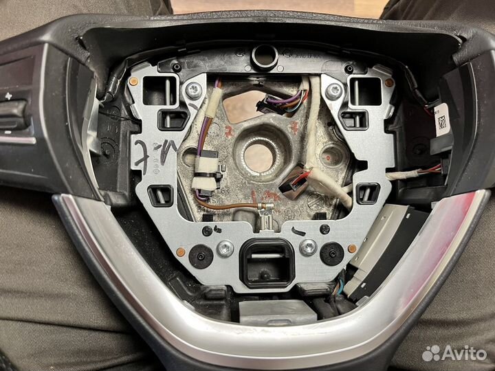 Спортивный руль BMW F10,F01,F02,F07