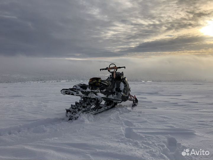 Снегоход Polaris Axis PRO-RMK