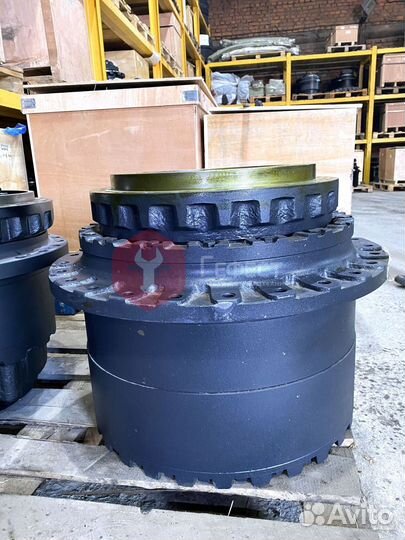 Редуктор хода Komatsu PC450-6 208-27-00152