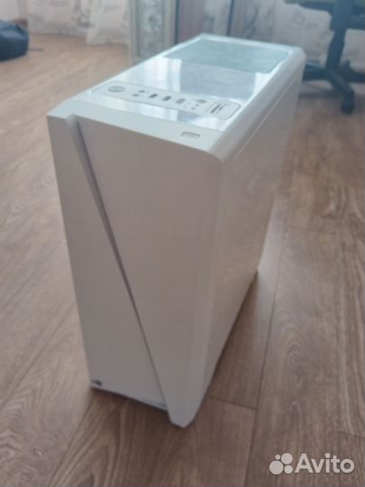 Корпус aerocool cylon