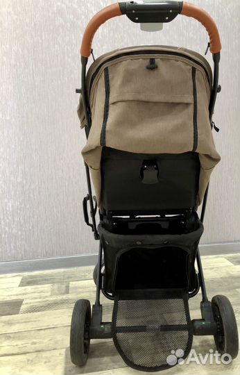 Прогулочная коляска smar MOW baby