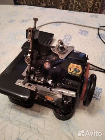 Оверлок GNI-2