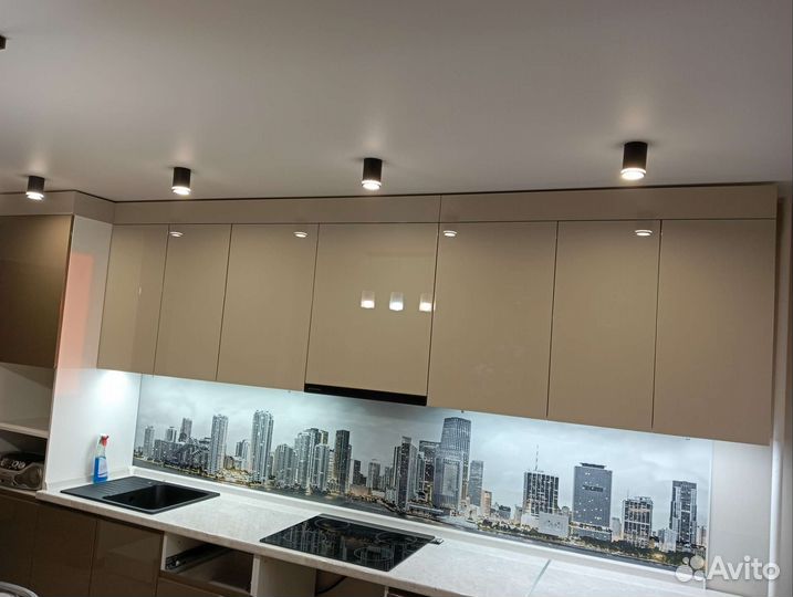 Светильник потолочный с лампой