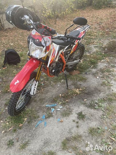 RegulMoto Athlete 250 Эндуро