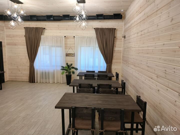 Официант - помощник повара