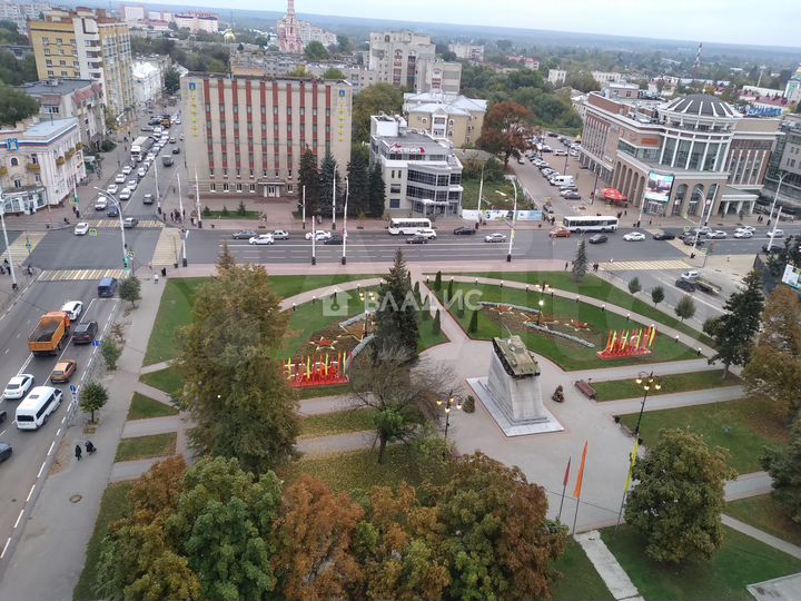 2-к. квартира, 70,4 м², 13/13 эт.