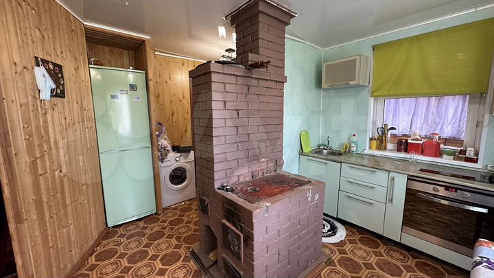 Дом 50 м² на участке 9 сот.