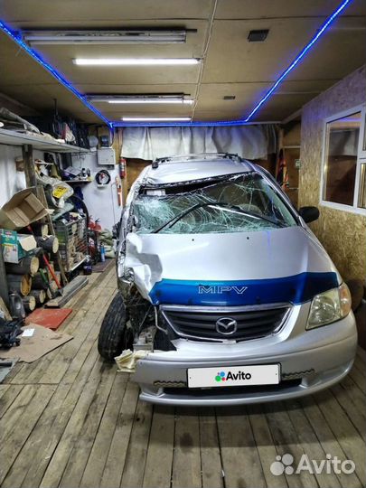 Mazda MPV 2.5 AT, 2001, битый, 170 000 км