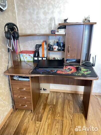 Компьютерный стол бу