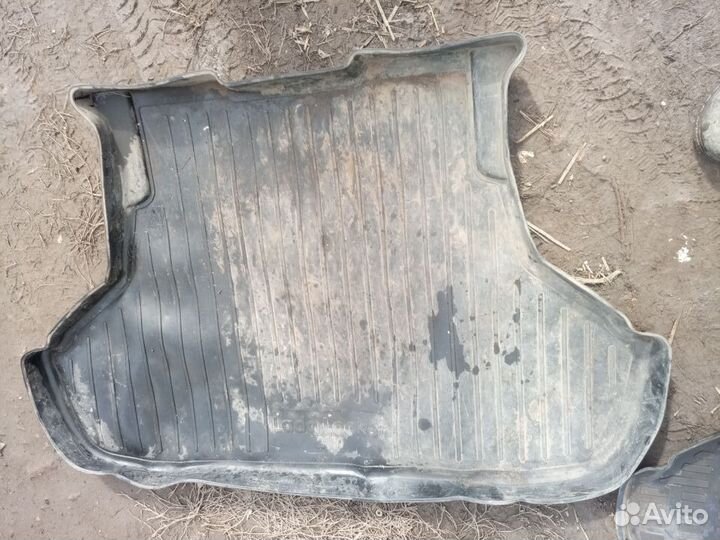 Коврик багажника Ваз 2110