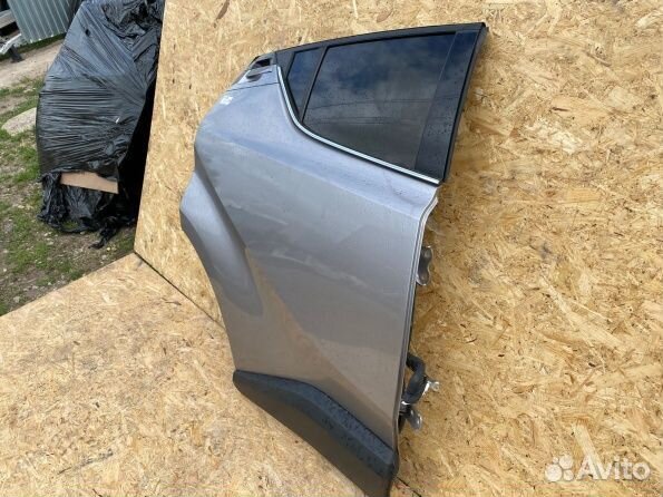 Toyota C-HR дверь задняя правая