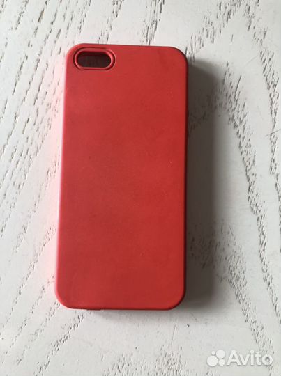 Чехлы на iPhone 4 в хор.сост