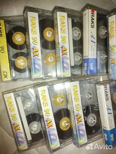 Аудиокассеты с записью одним лотом