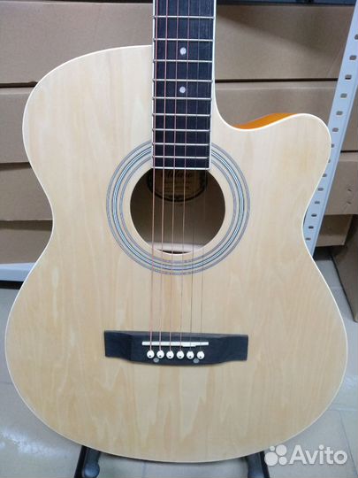 Акустическая гитара