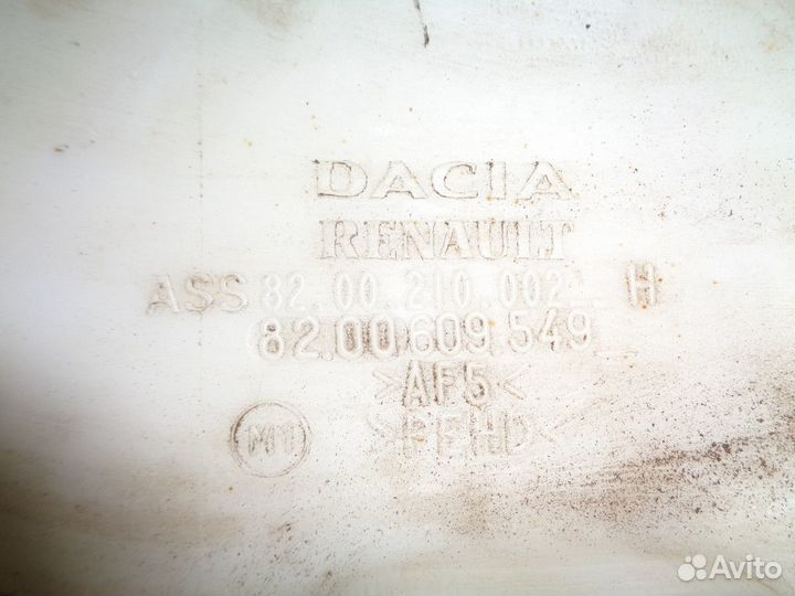 Бачок омывателя лобового стекла Renault Logan 1