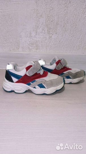 Кроссовки 26 размер