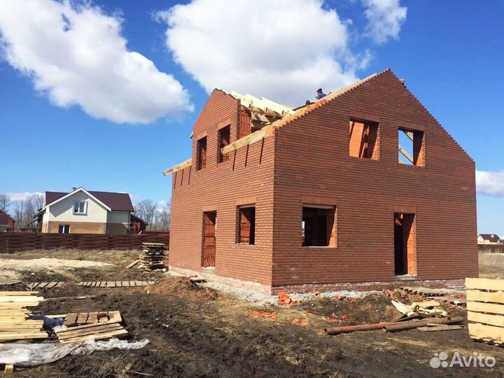 Бригада строителей. Строительные работы