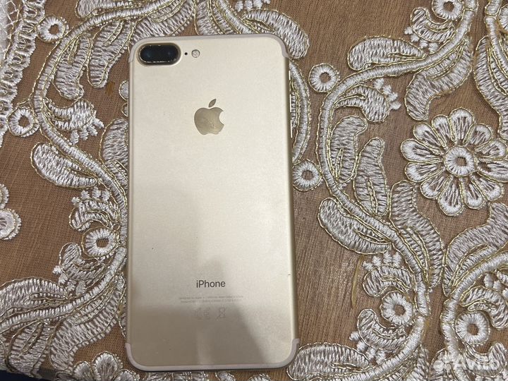 Телефон iPhone 7 plus 32gb
