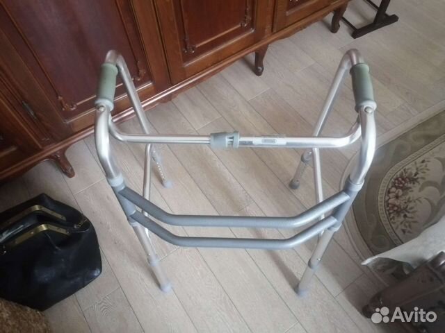 Ходунки для взрослых BronigenBrw-300