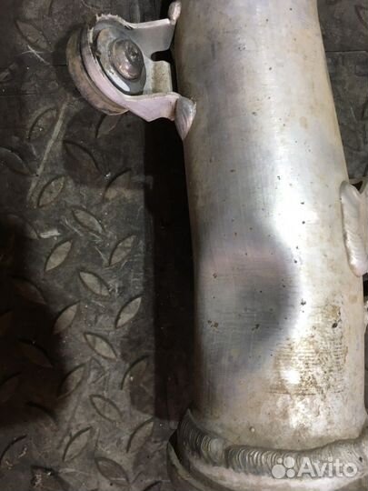 Патрубок турбины (Volkswagen Touareg)